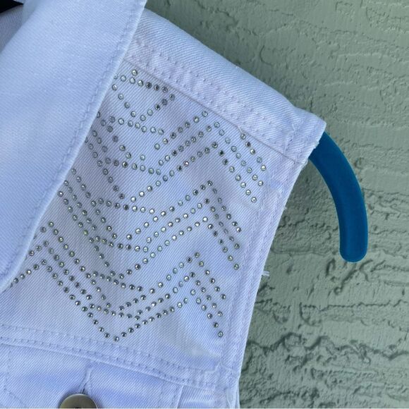 Baccini Women's Sleeveless White Denim Vest Size S Button-Down Classic C… - Picture 4 of 9